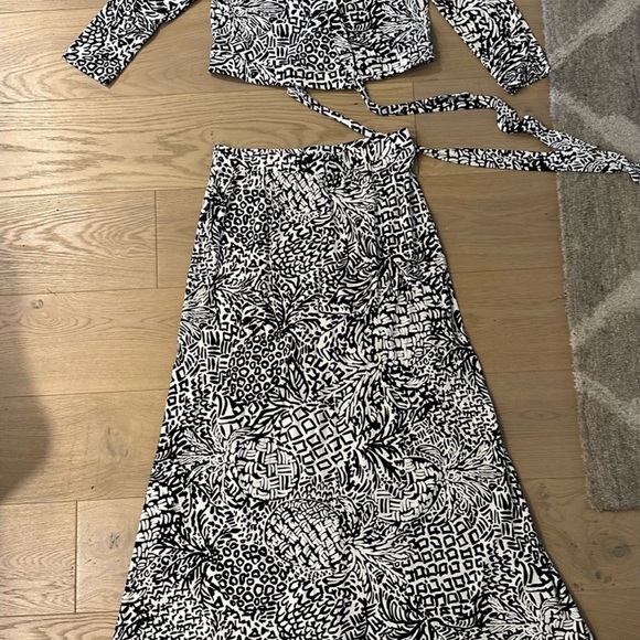 NWOT Lilly Pulitzer Ruari Ballet Top with Maxi Skirt Set Size M - Picture 4 of 8